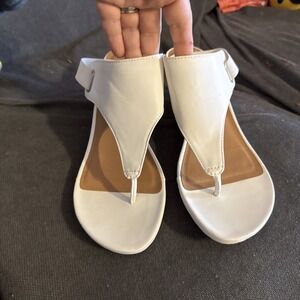 White Mountain All Dres White Slip On Wedge Sandals Elastic Straps Size 9.5